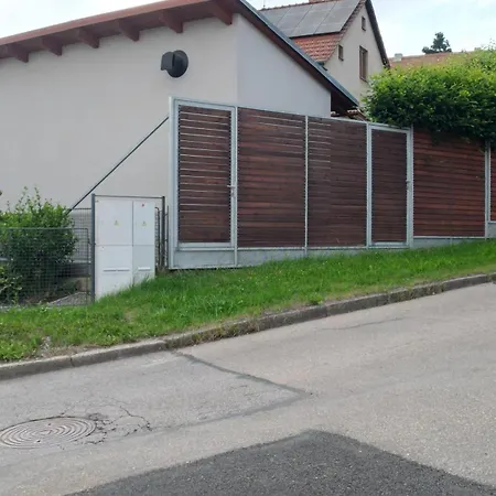 Tiny House Krumlov, Terrace, Parking Apartment *